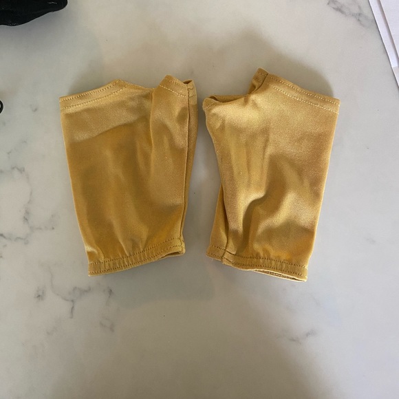 Assorted Costume Gloves - Picture 2 of 9